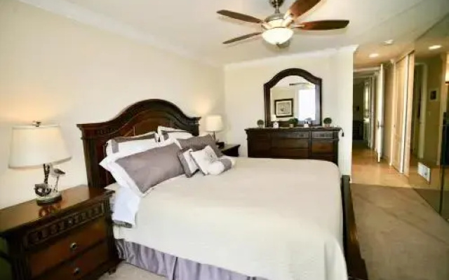 D23 - Oceanfront Paradise - 2 Br Condo