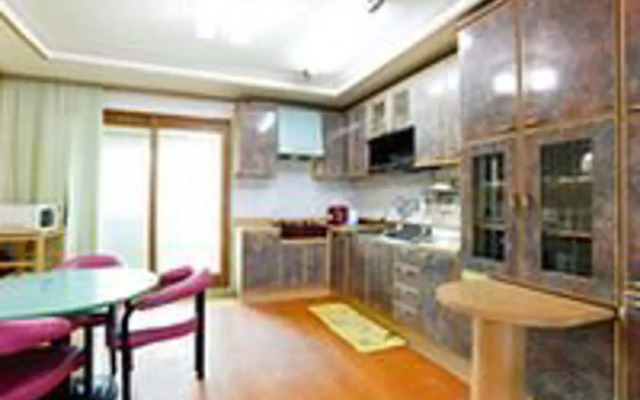 Seokcho Hometown Lodge Pension