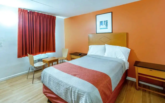 Motel 6 Rio Grande