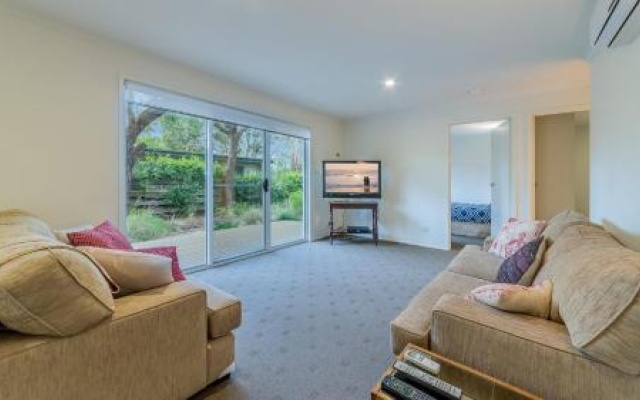 Seaclusion - PET Friendly – Guest Rooms – Inverloch