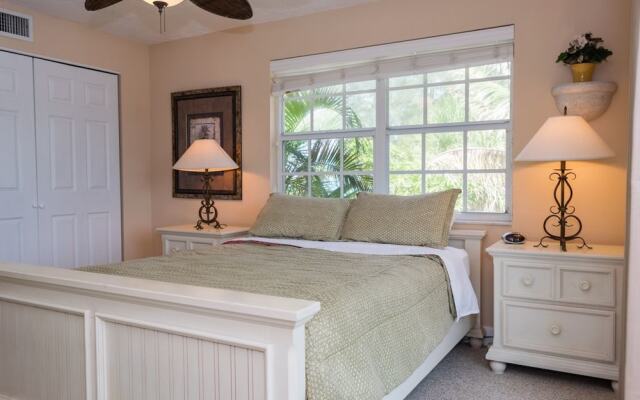 Alamanda Villas 5 by RedAwning