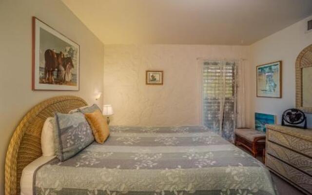 Casa De Emdeko Condo w/ Pool A/C & Ocean Views