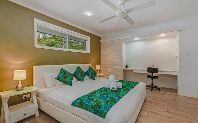 Coolum House, Pet Friendly
