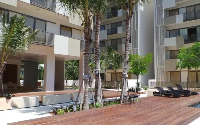 Beachfront Luxury Suites Batu Ferringhi Penang