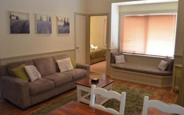 Autumn Affair Cottage 7