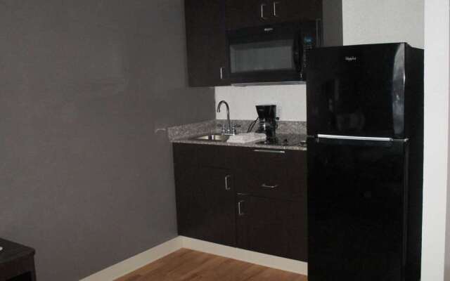 Studio 6 Suites Clarion, PA