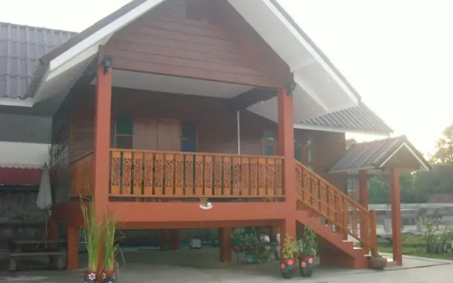 Ruen Anong Homestay