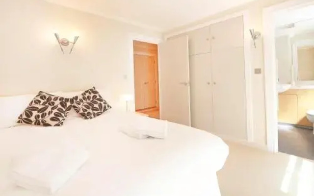 LCS Chancery Lane Apartments