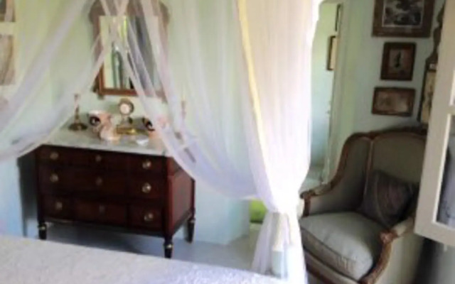 Trianon House
