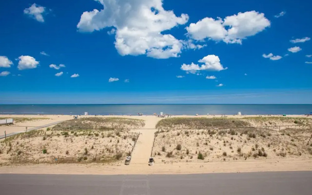 Dunes #212, Dreamery - 3 Br Condo