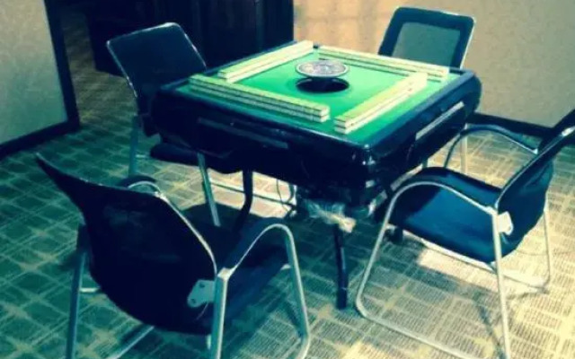 Xinhua Business Hotel