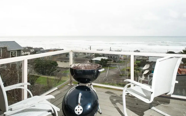 Deer Haven 4 Br cottage by RedAwning