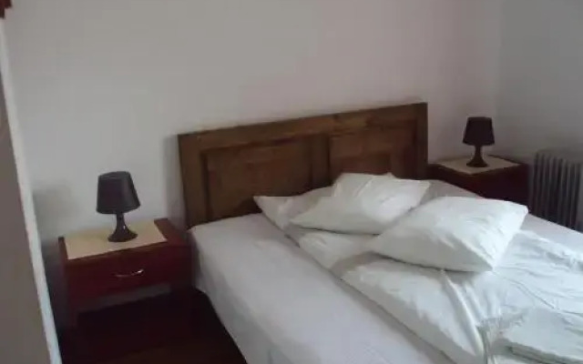 Pensiunea Trei Ponei