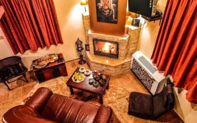 Camelia Suites