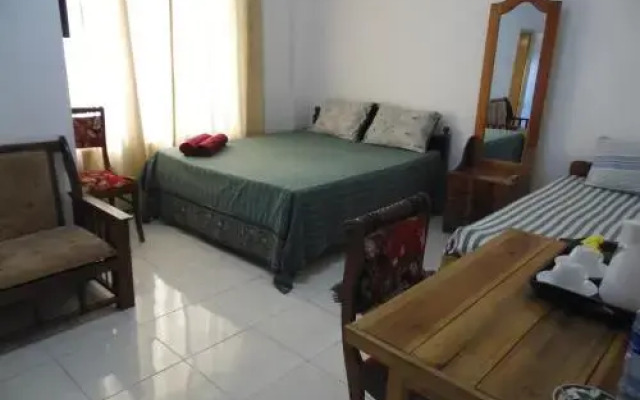 S&S Guest Inn
