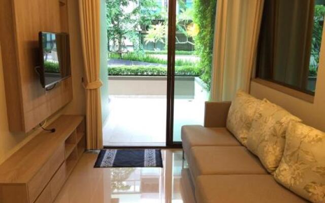 Lumpini Park Beach Cha-Am by Sopida