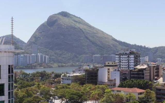 Studio Ataulfo Leblon