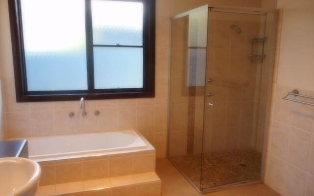 Nautilus at Hat Head