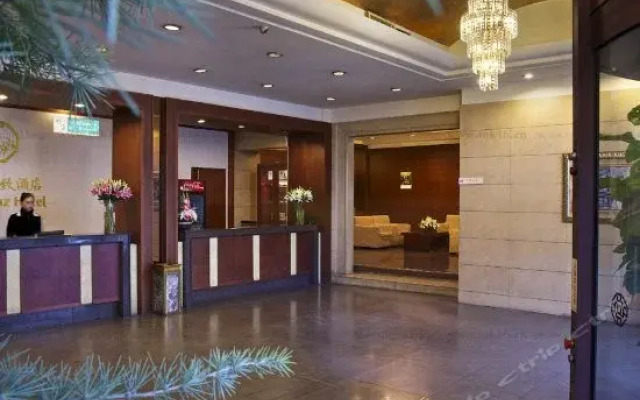 Hangzhou Tongyue Hotel (Yucai North Road Subway Station)