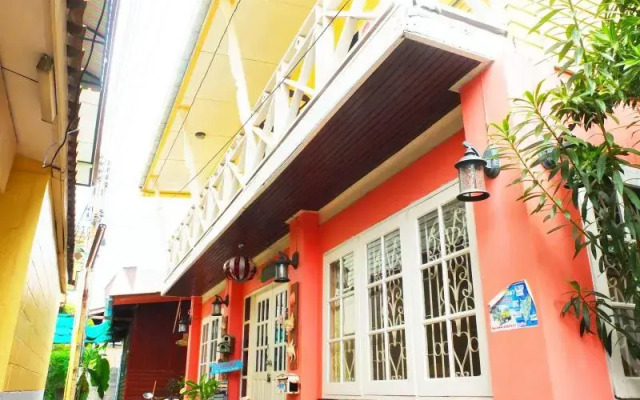 Baan Romruen Homestay