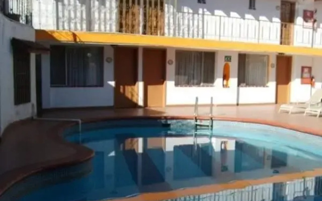 La Pinta Hotel