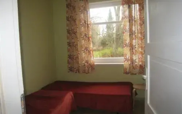 Sae Hostel
