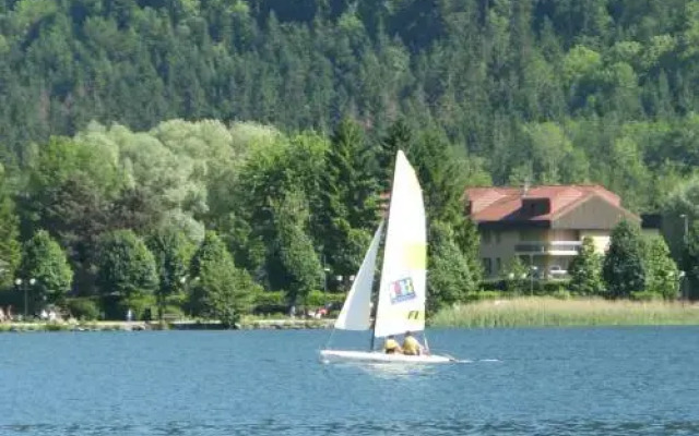 Home Nantua Studio Meublés Ain-Jura