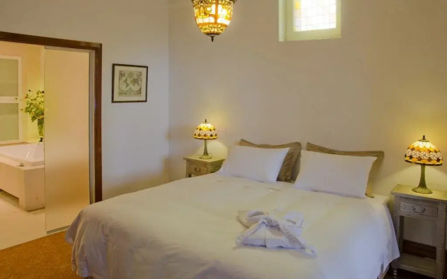 Broken Hill Outback Church Stay