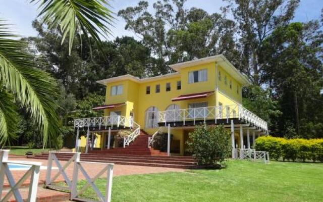 Valle del sol sierra de los padres alojamiento