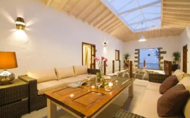 Tiagua 81