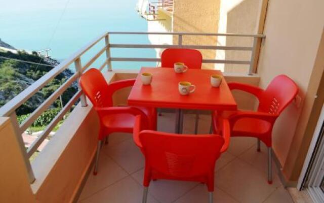 Saranda Holiday Apartments