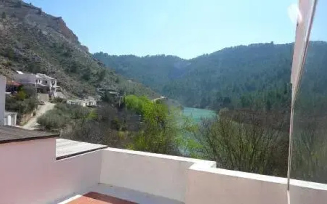 Hostal Avenjúcar