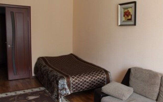 Апартаменты «33 квартирки» на проспекте Октября, 174/2