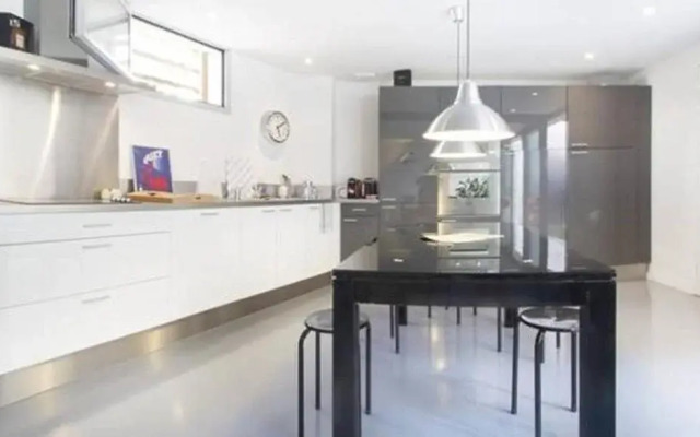 Très Beau Loft 100M2