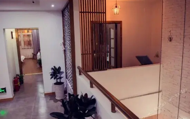 Xushe Art Design Hotel