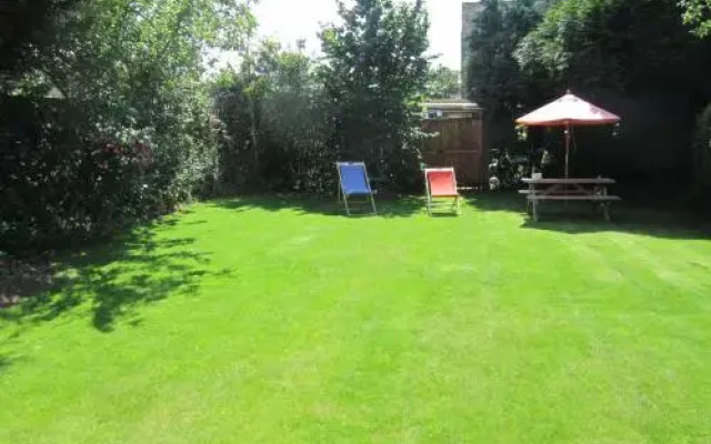 Leverton House B&B