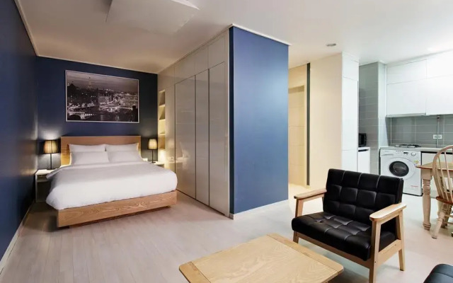 Residence-Hi (Serviced Apartment)?