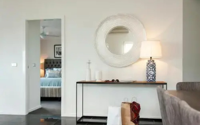 Mollymook Beachfront Penthouse 9