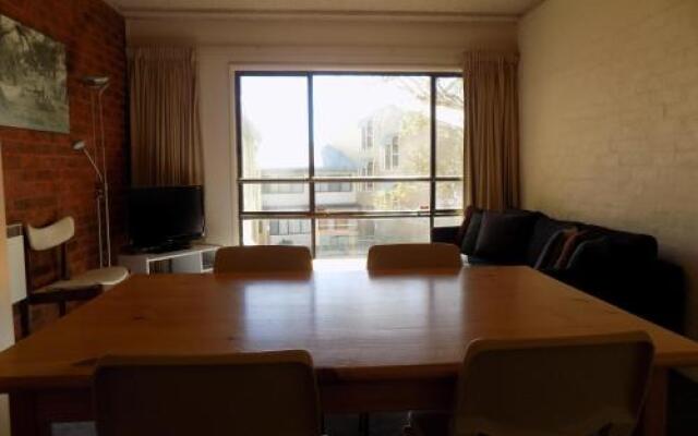 Kirwan Apartments 27