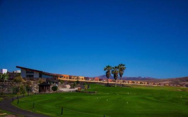 Villas Salinas Golf & Beach