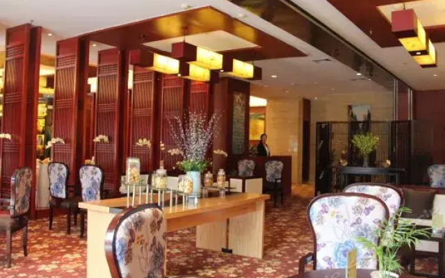 Tangshan Aishite Suite Hotel
