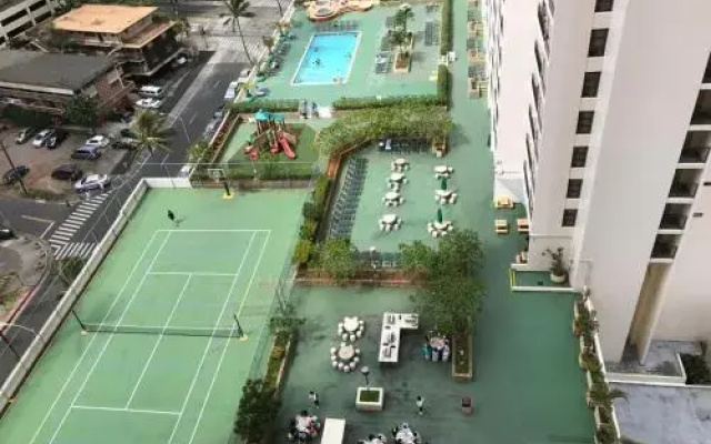 Waikiki Banyan Condo 29th Floor