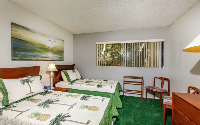 South Sierra Condominium #143428