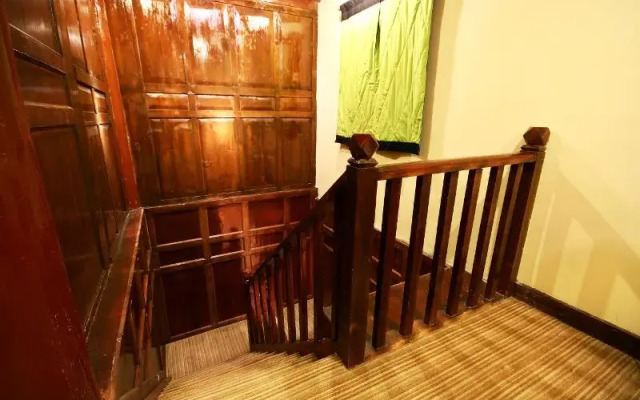 Tulip Inn Jiuzhaigou Shangmo Hotel