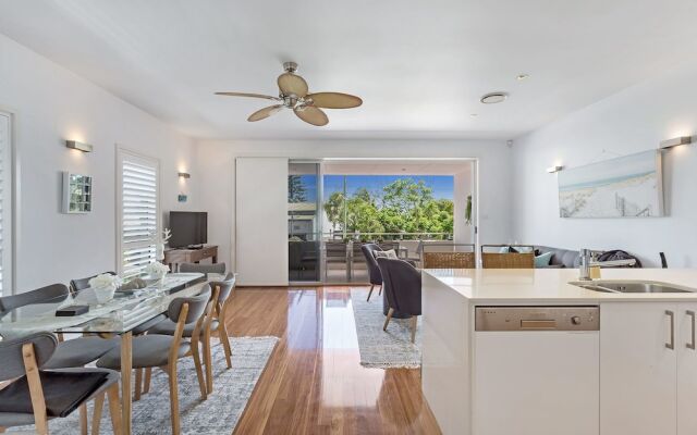 Sandy Point Road, 7A