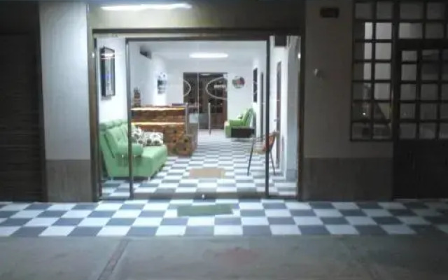 Hotel Shalom PHE Guaduas
