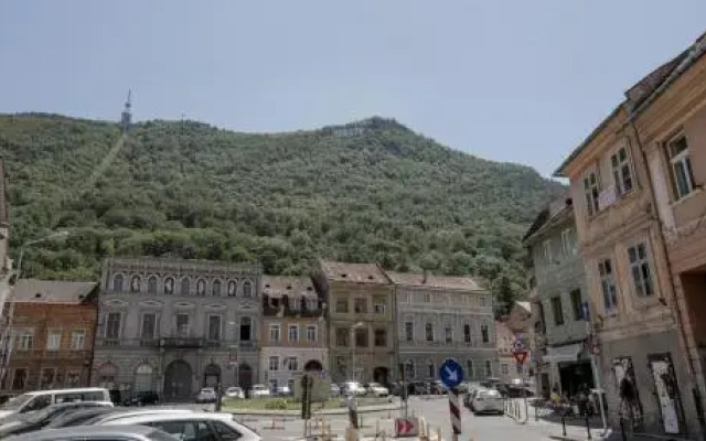 Poarta Schei Residence