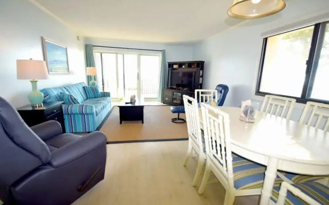 Ocean Hideaway 111 by RedAwning