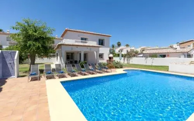 Villa Vicenta