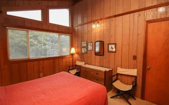 Beach House Manzanita 825 - 2 Br Home